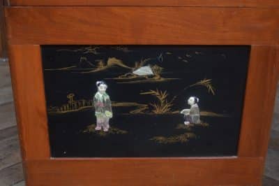 Chinese Camphor Wood Storage / Blanket Box SAI3277 - Image 14