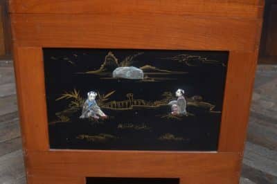 Chinese Camphor Wood Storage / Blanket Box SAI3277 - Image 11