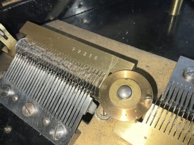 Symphonion twin comb box - Image 6
