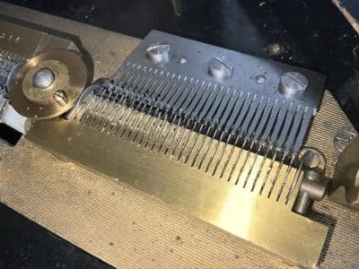 Symphonion twin comb box - Image 7
