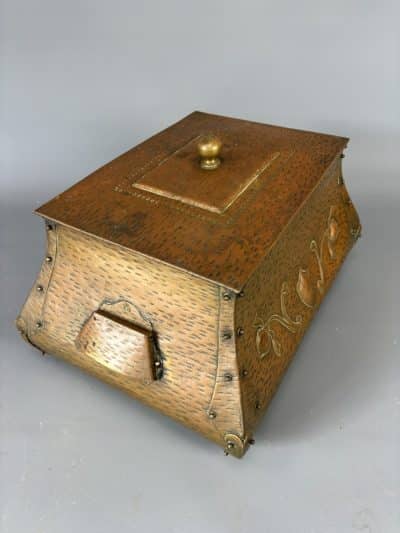 Arts & Crafts Coal Scuttle c1900 Coal Scuttle Antique Boxes 5