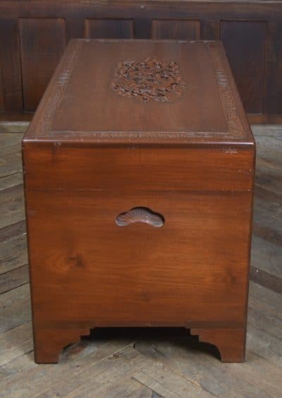 Chinese Camphor Wood Blanket / Storage Box SAI3276 Antique Coffers 8