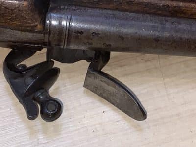 A scarce British Military Officer's Flintlock Pistol marked Dublin Castle. Circa 1780. - Image 6