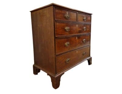 George III Mahogany Chest of Drawers - Image 4