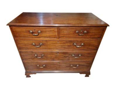 George III Mahogany Chest of Drawers - Image 4