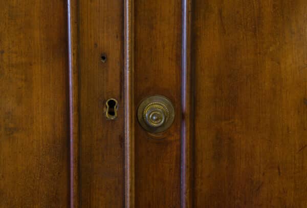 A late Victorian mahogany two door cupboard antique furniture Antique Furniture 8