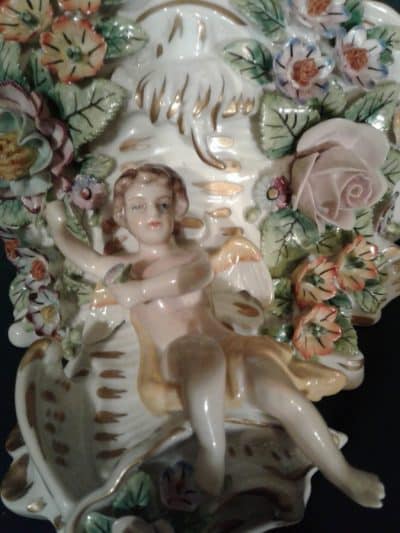 SOLD Sitzendorf porcelain wall bracket. - Image 3