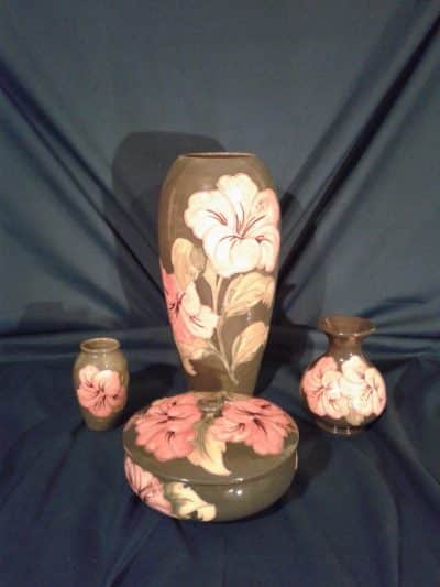 SOLD Early Walter Moorcroft lidded dish - Image 4