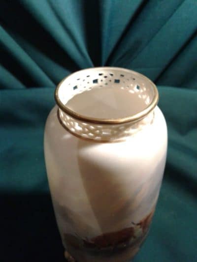 SOLD Worcester tube vase Highland cattle, Harry Stinton - Image 4