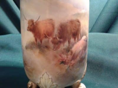 Worcester vase Highland cattle by, Harry Stinton - Image 2