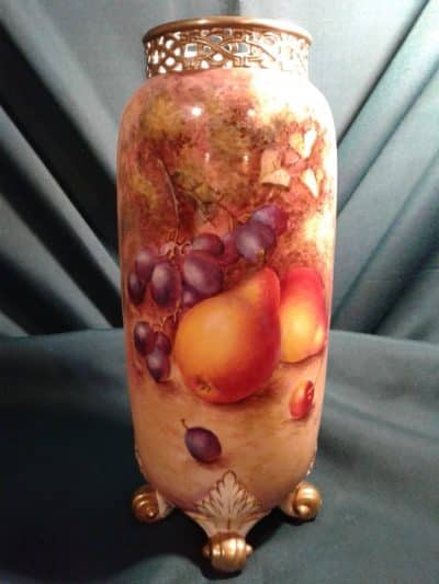 SOLD Worcester fallen fruits vase - Image 2