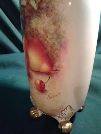 SOLD Worcester fallen fruits vase - Image 4