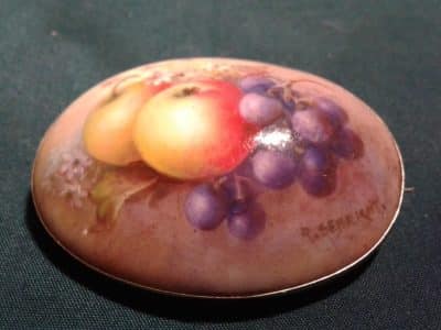 SOLD Worcester gold mounted fruits brooch, by Richard Sebright Antiques Scotland Antique Ceramics 6