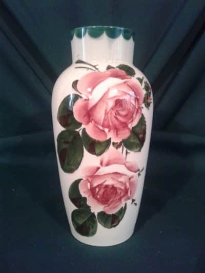 Scottish Wemyss Roses vase
