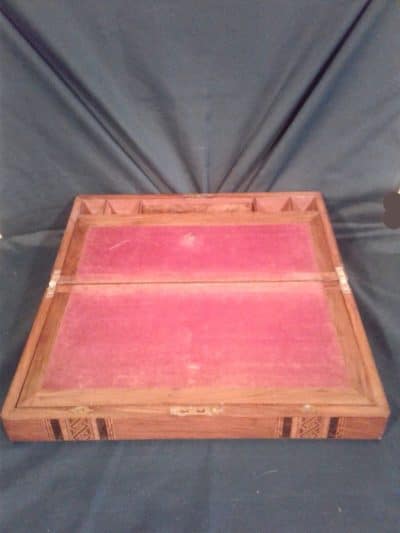 SOLD Victorian large Walnut lap desk - Image 4