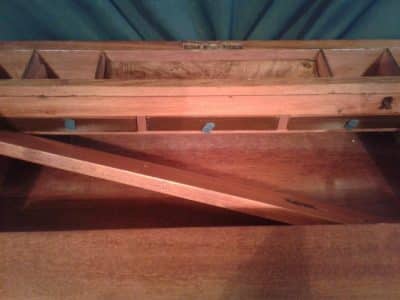 SOLD Victorian large Walnut lap desk - Image 5