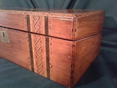 SOLD Victorian large Walnut lap desk - Image 6