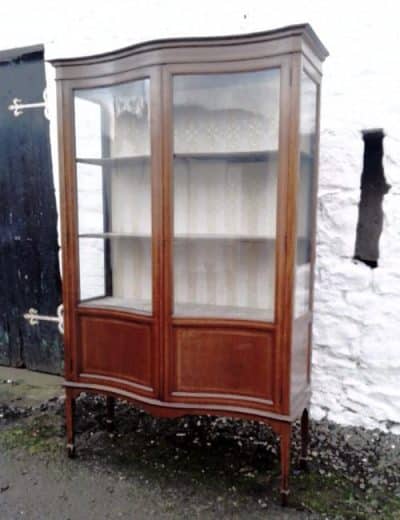 SOLD Large Edwardian mahogany serpentine display cabinet. cabinet Antique Cabinets 4