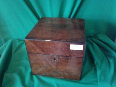 Victorian burr walnut decanter box set. - Image 4