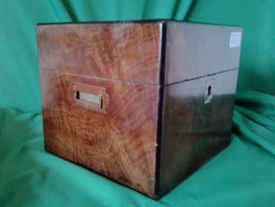 Victorian burr walnut decanter box set. - Image 2