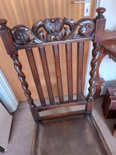 A WELSH DARK OAK DINING TABLE (FOLDING) OVAL SHAPE with 4 CHAIRS Antique Chairs 6