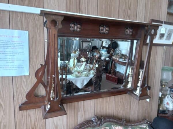 AN ART NOUVEAU OVERMANTEL MIRROR IN MAHOGANY - Image 4