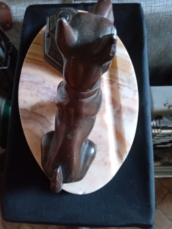 A BRONZE DOG/INKWELL ON MARBLE BASE. EDWARDIAN - Image 5
