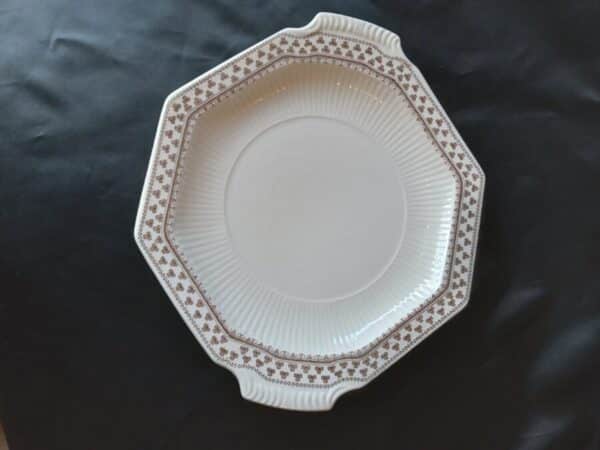 AN ADAMS SOUP TUREEN in SHAMROCK PATTERN with Base Plate/Ladle. - Image 4