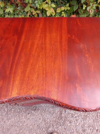 TWO (not quite a Pair) BEDSIDE CABINETS. BURR WALNUT. WELL PRICED! - Image 5