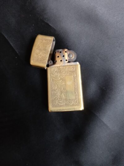 A BRASS ‘ZIPPO’ LIGHTER 1940’s Antique Collectibles 4