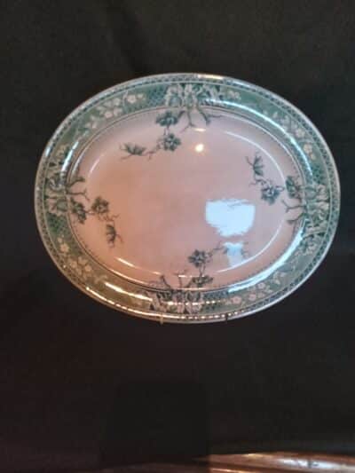 A LARGE MEAT (TURKEY) PLATE. VICTORIAN, STAFFORSHIRE (R.H.& S)