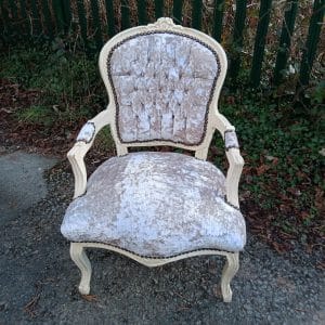NICE CHAIR. for Bedroom or Ladies Hairdressers or Beauty Salon.   Louis Phillipe Style. 20th Century Antique Chairs