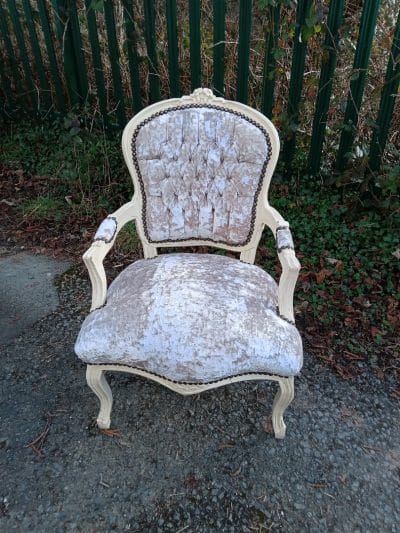 NICE CHAIR. for Bedroom or Ladies Hairdressers or Beauty Salon.   Louis Phillipe Style. 20th Century Antique Chairs 3