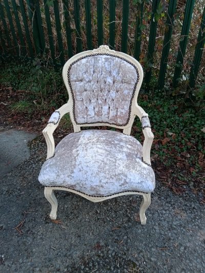 NICE CHAIR. for Bedroom or Ladies Hairdressers or Beauty Salon.   Louis Phillipe Style. 20th Century