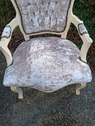 NICE CHAIR. for Bedroom or Ladies Hairdressers or Beauty Salon.   Louis Phillipe Style. 20th Century Antique Chairs 5