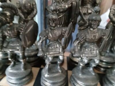 A LARGE and HEAVY CAST ITALIAN CHESS SET.  Roman Style.( see description) - Image 7