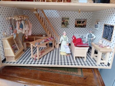 COLLECTOR's HOUSE/BUTCHERS SHOP.  Vintage 1990's - Image 5