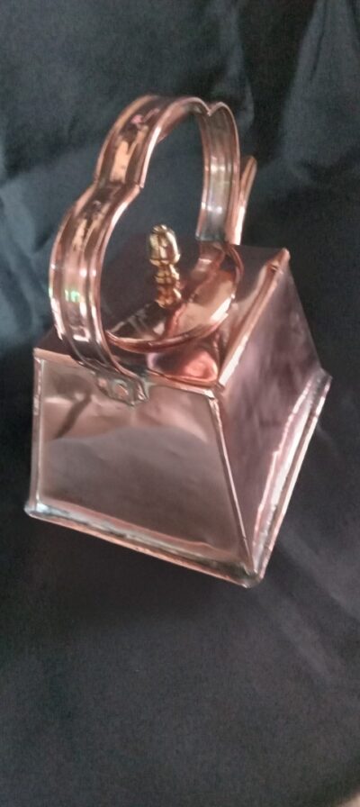 AN ART NOUVEAU SQUARE COPPER KETTLE (Victorian c1890) - Image 2