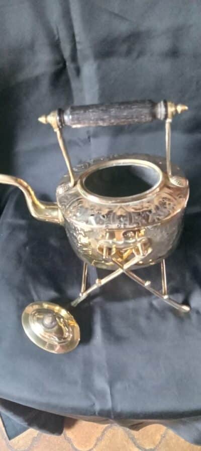 VICTORIAN BRASS EMBOSSED SPIRIT KETTLE. Antique Metals 8