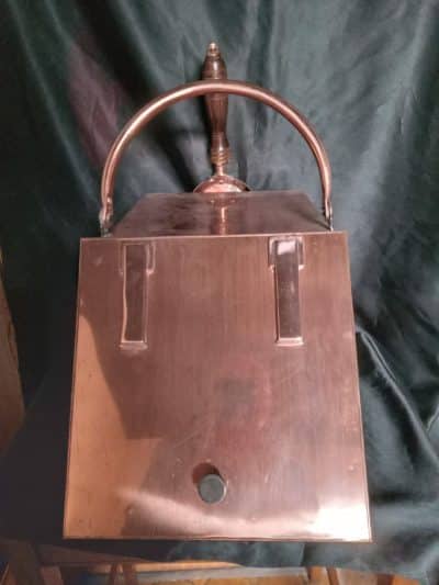 A Lovely1930’s Copper Coal Scuttle together with Shovel attached. Polished well! Antique Metals 6