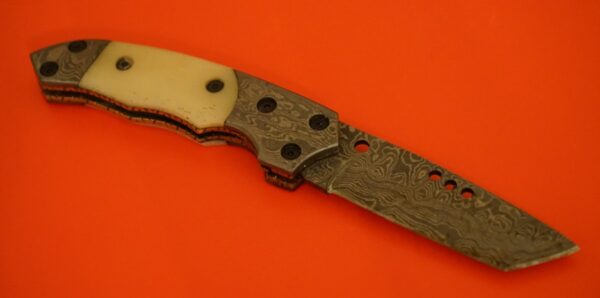 An As New Hand Made Damascus Bone Handle Folding Knife – Leather Sheath / Carbon Steel Blade / Collectable - Image 2