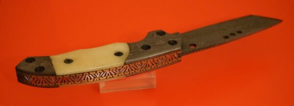 An As New Hand Made Damascus Bone Handle Folding Knife – Leather Sheath / Carbon Steel Blade / Collectable - Image 3