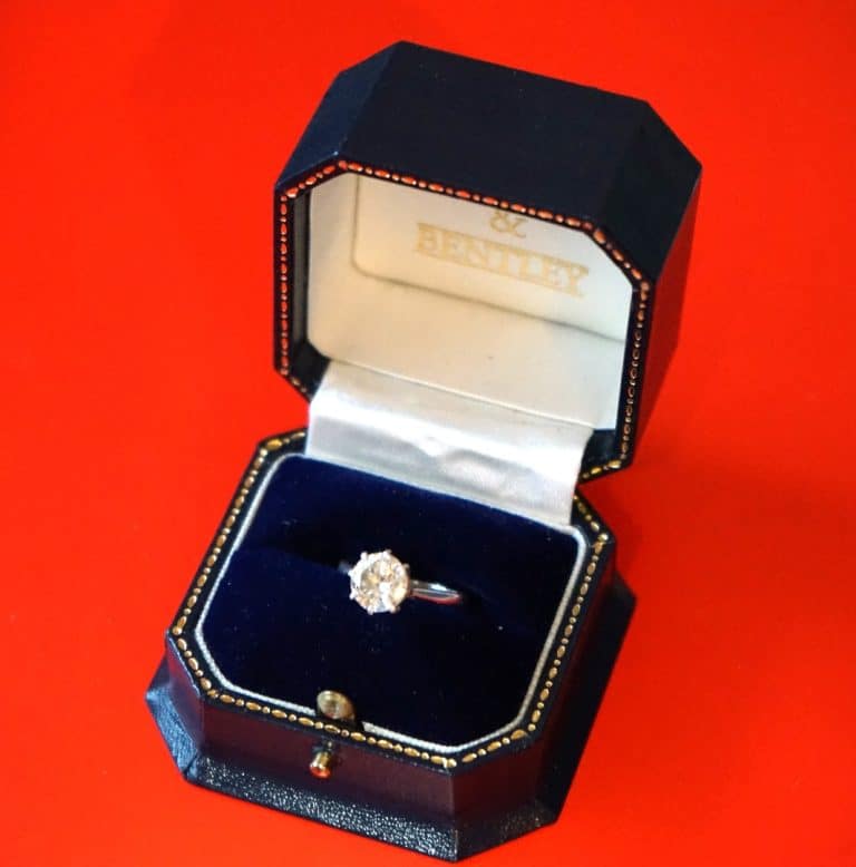Antique Stunning Platinum 1.4ct Solitaire Diamond Engagement Ring – Boxed