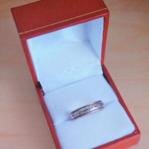 SALE – A Vintage As New 9ct Yellow & White Gold Wedding Band – Boxed / Ideal Gift Costume Jewellery Antique Jewellery 3