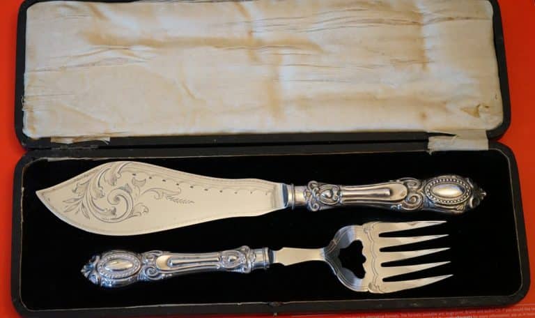 Circa;- 1900 Very Ornate Silver Plate Fish Servers Boxed Set- Engagement / Wedding Present