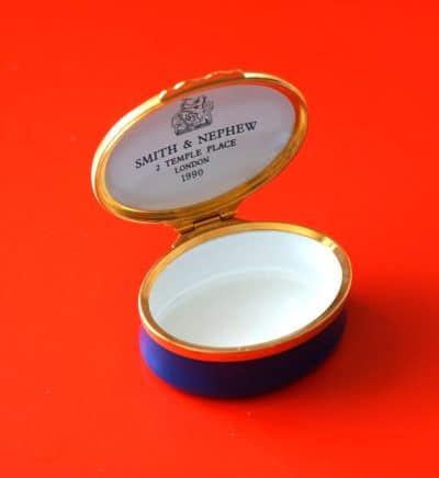 Two  Excellent as New Enamel Pill Boxes Antique Boxes 7