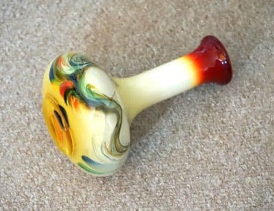 Stunning Vintage Art Glass Vase - Ideal / Wedding / Birthday Present - Image 4