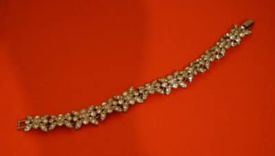 Beautiful Vintage Articulated Link Flower Monet Rhinestone Bracelet - Boxed - Image 2