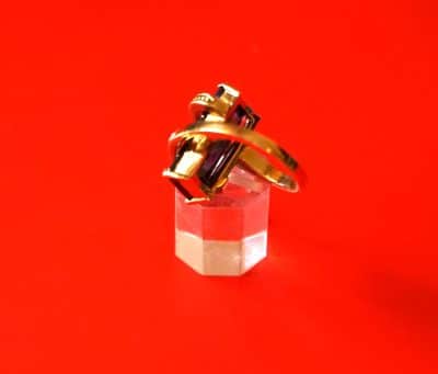 Beautiful Sparkling 10k Gold Plated Amethyst and Rhinestone Dress Ring - Image 8