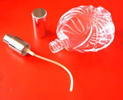 Vintage Clear Crystal French Perfume / Scent Atomiser - Ideal Gift / Present - Image 5